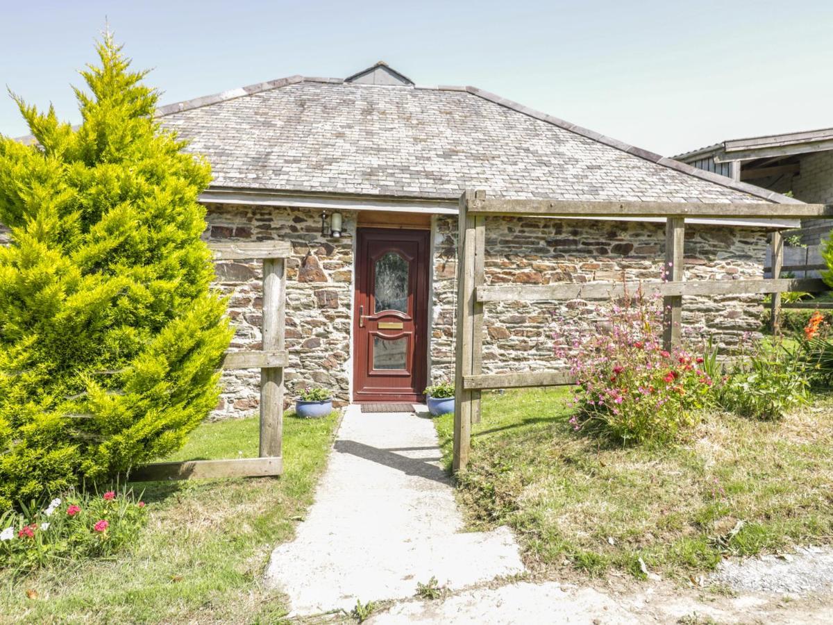 Garras Barn Villa Truro Exterior photo